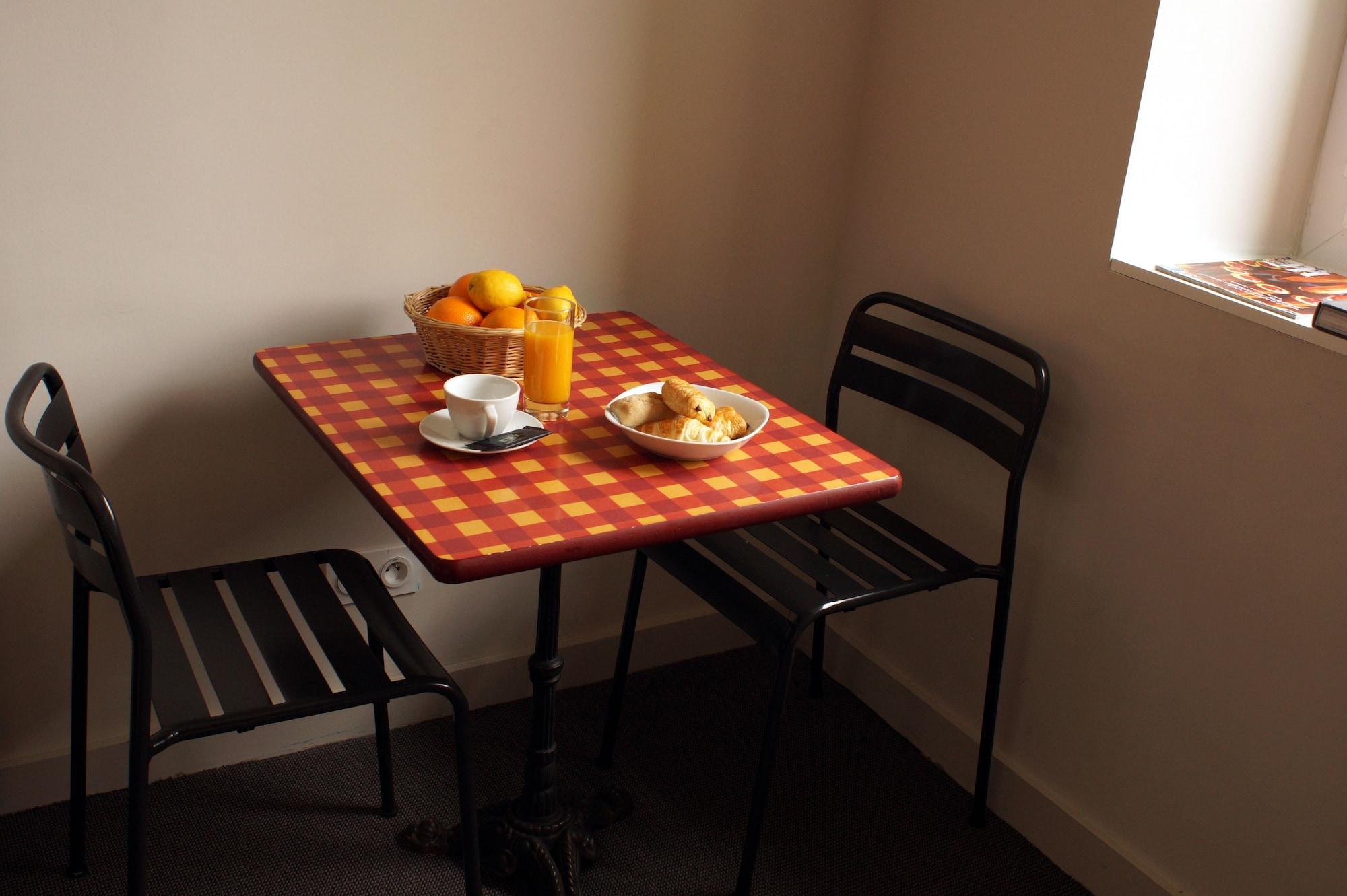 Restaurant Decoh Studio Dragon