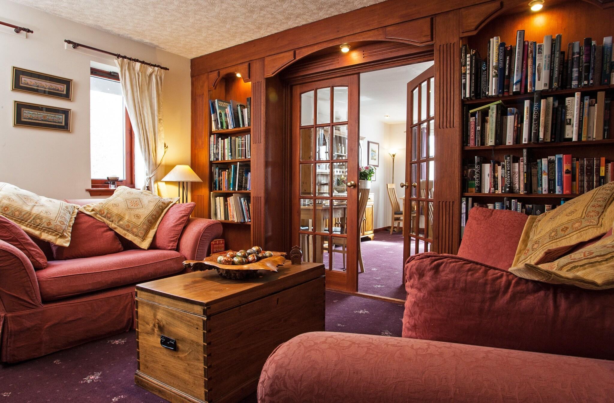 Vista Lobby Dunhallin House
