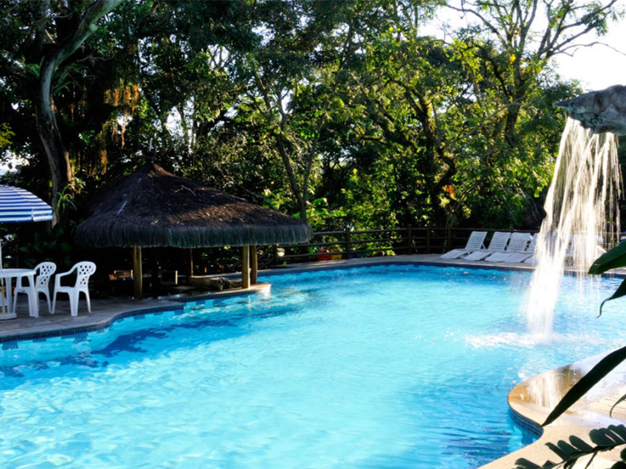 Vista da piscina Eco Resort Refúgio Cheiro de Mato