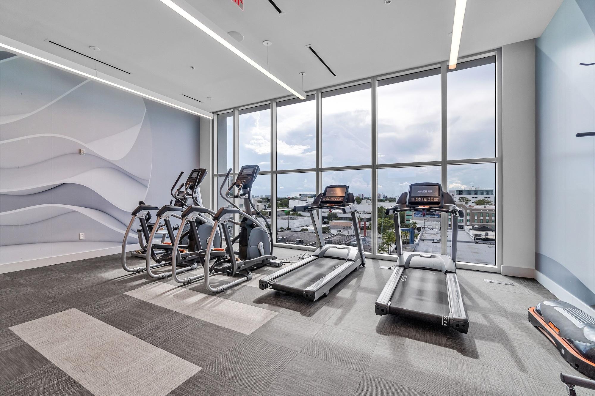 Gimnasio Luxe Condos - Miami Design District