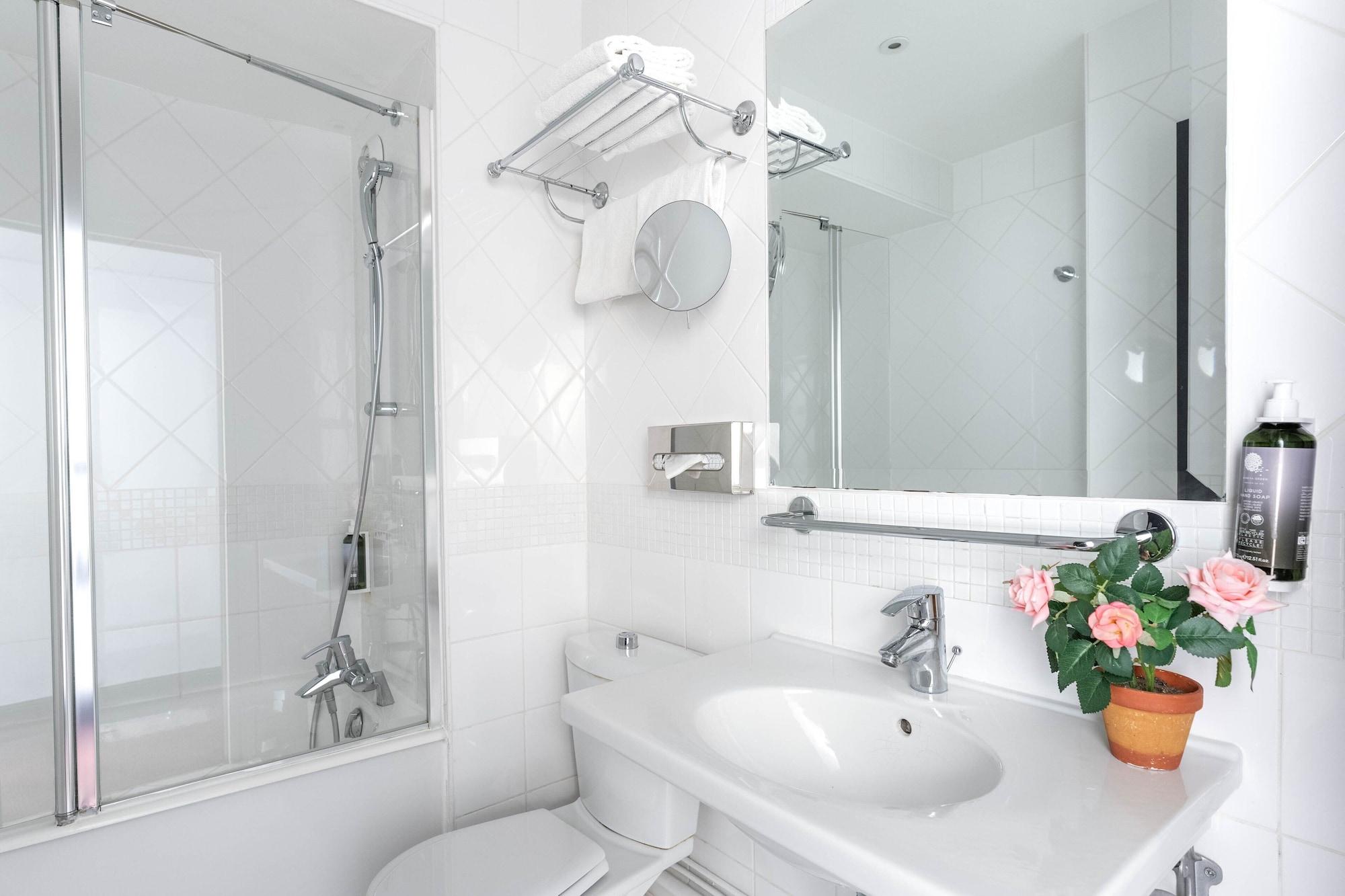 Equipamiento de Habitación Hôtel Caumartin Opéra – Astotel