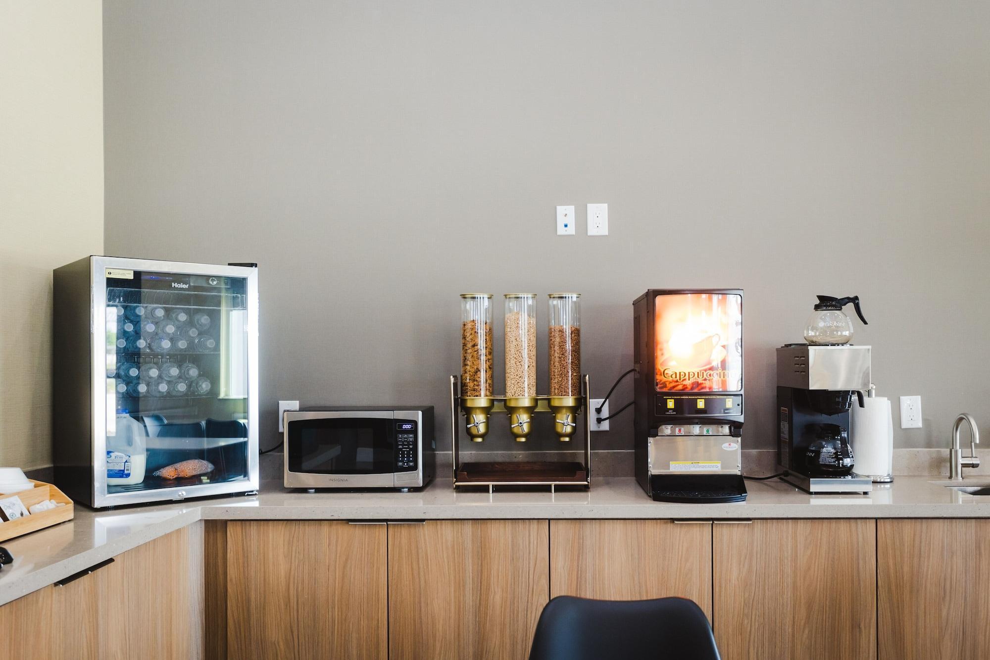 Restaurant Palace Inn Blue Houston East Beltway 8