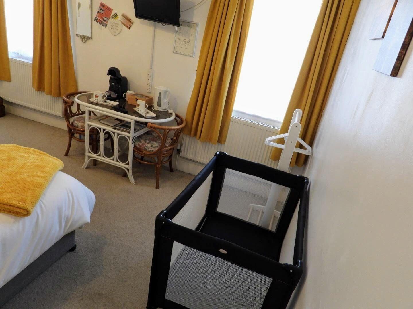 Habitación Kings Arms Hotel