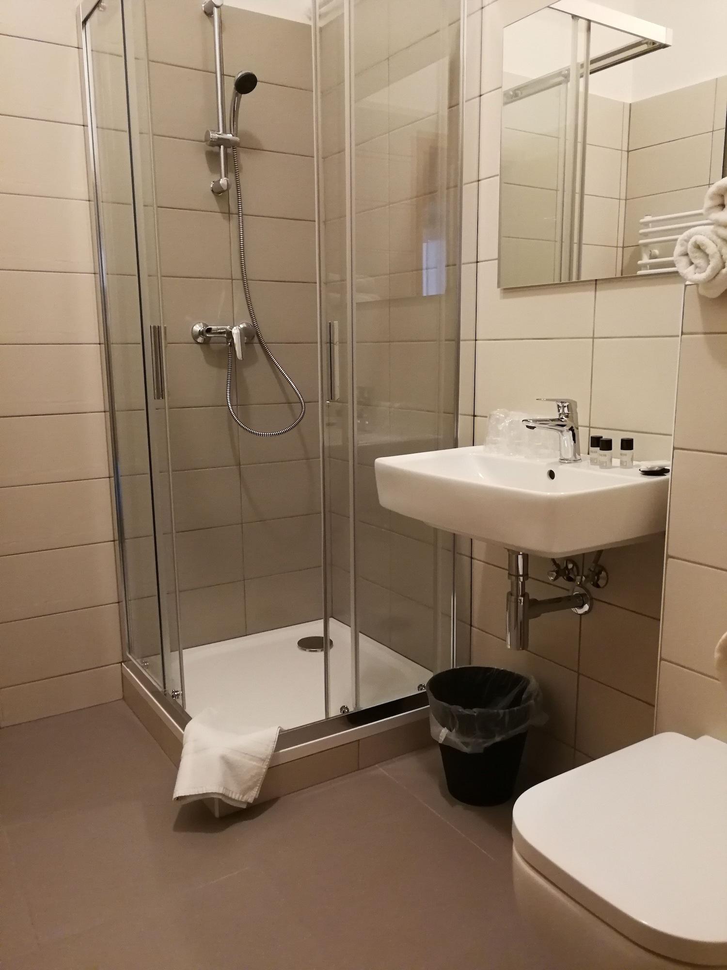 Equipamiento de Habitación Hotel Club Trio