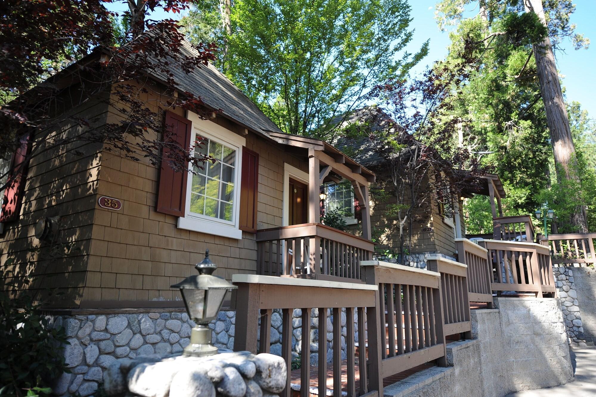 Vista Exterior Saddleback Inn