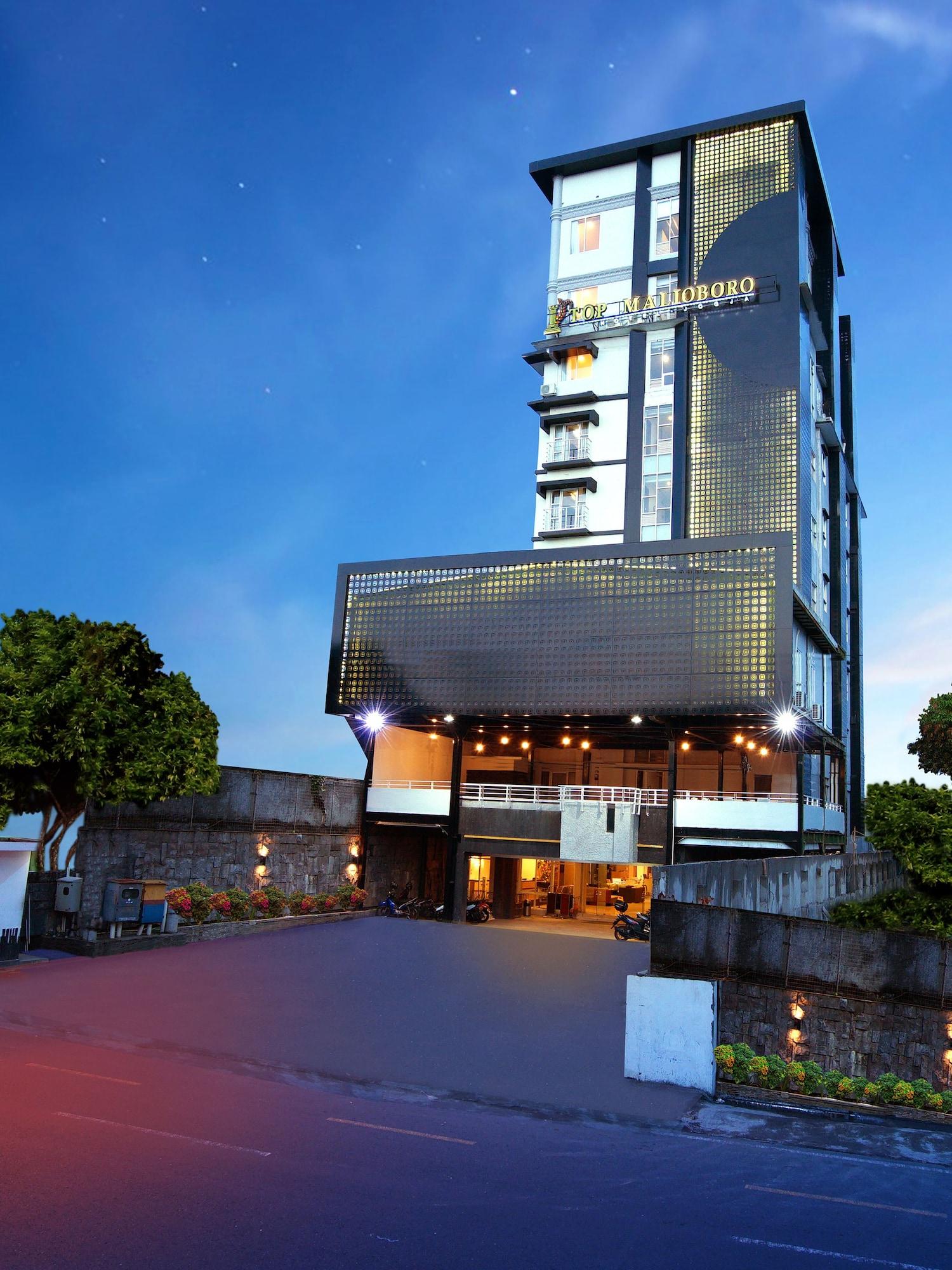 Vista Exterior Top Malioboro Hotel