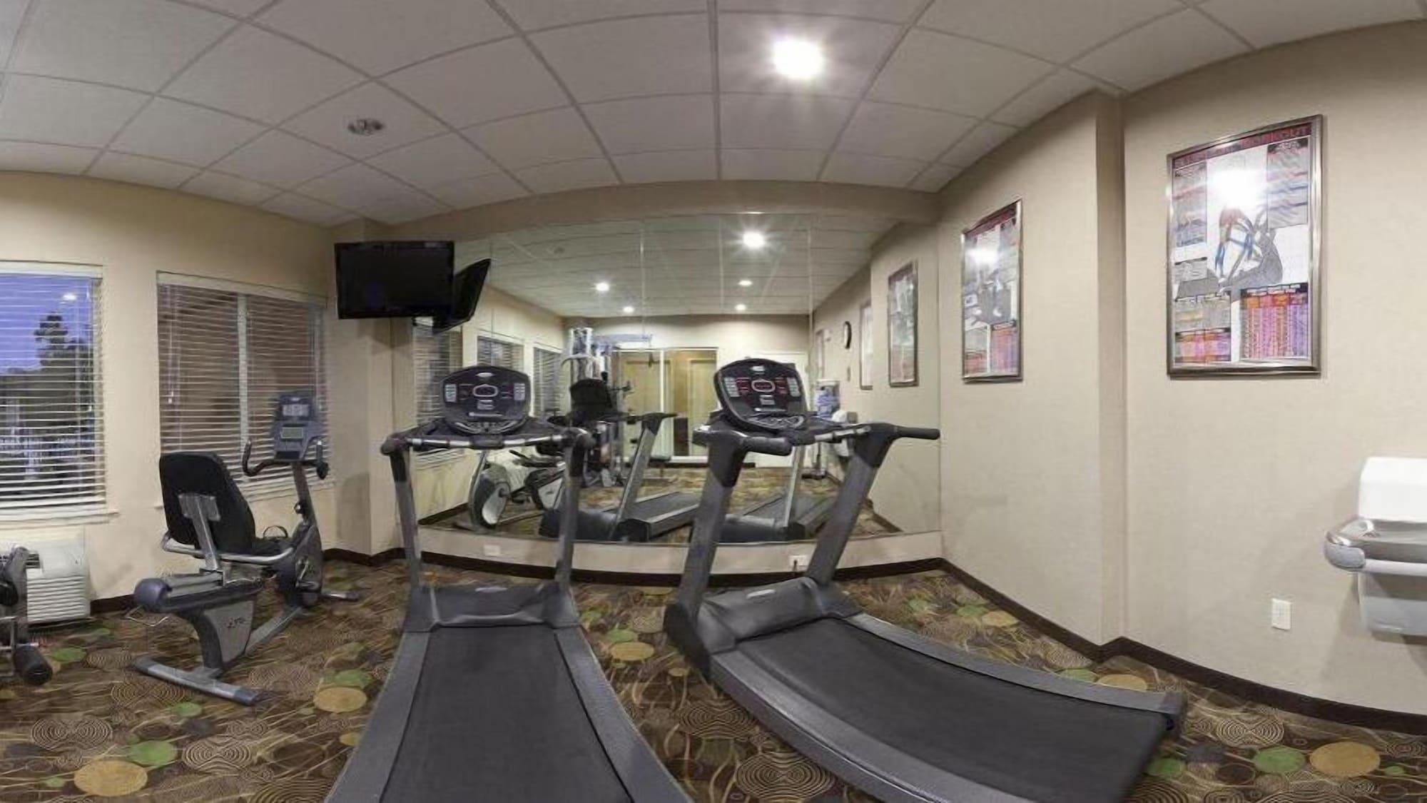 Gimnasio Holiday Inn Express & Suites Marshall by IHG