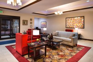 Alojamiento - Holiday Inn Express Hotel & Suites Pittsburg by IHG