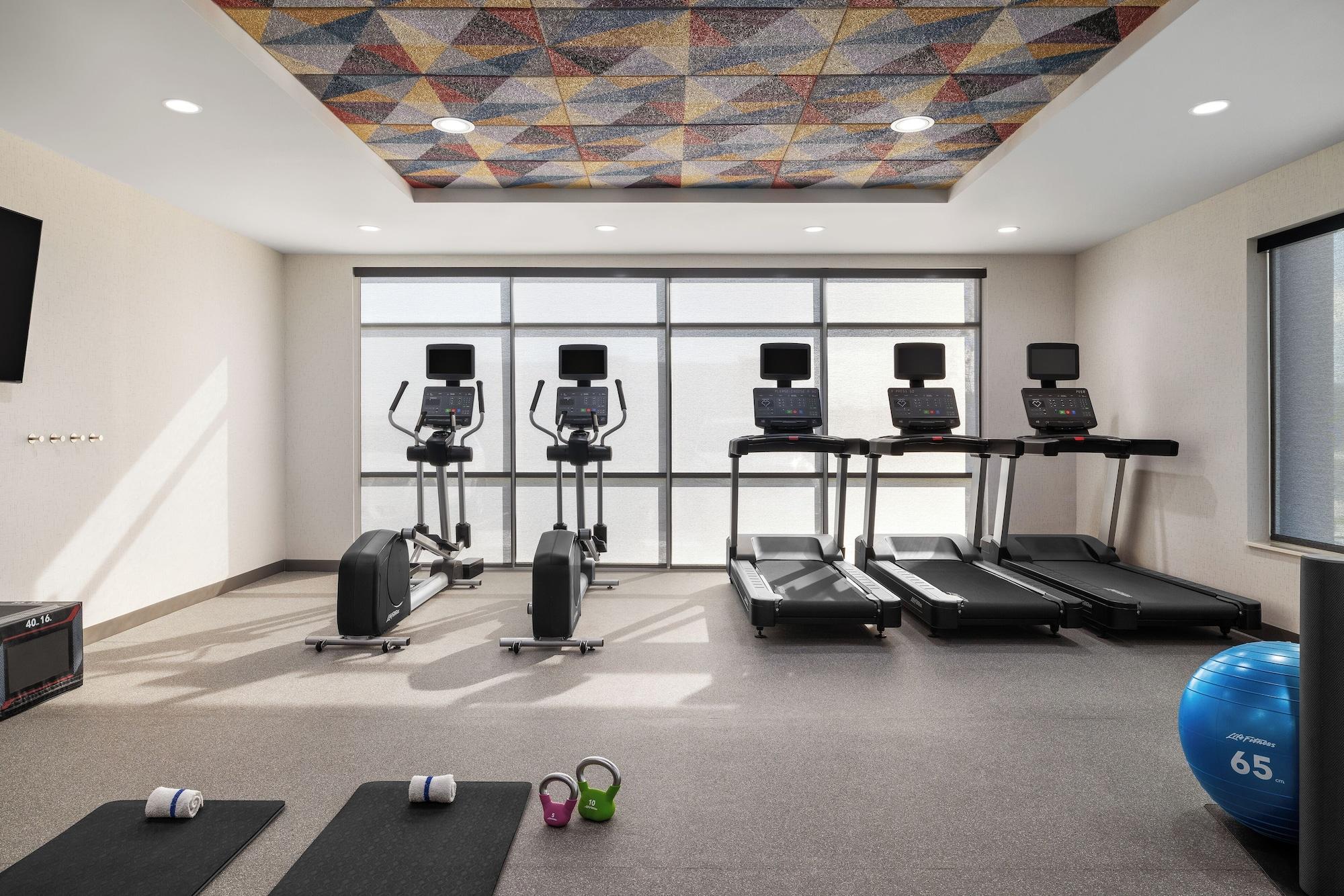 Gimnasio Home2 Suites By Hilton Muncie