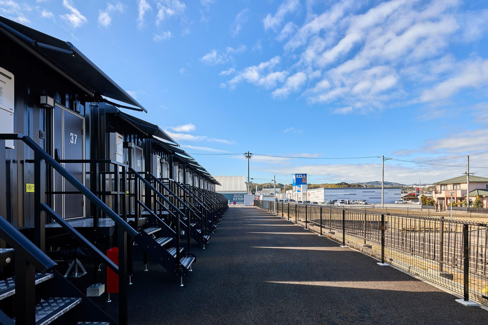 Vista Exterior HOTEL R9 The Yard Enabekkan