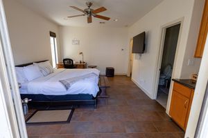 Arriendo temporal - Charming Suite, inside the loop/pet friendly w/ outdoor gazebo,Private Entrance