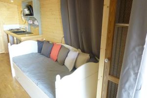 Alojamiento - Roulotte, Canoe, 4 bikes Marais Poitevin La Rochelle