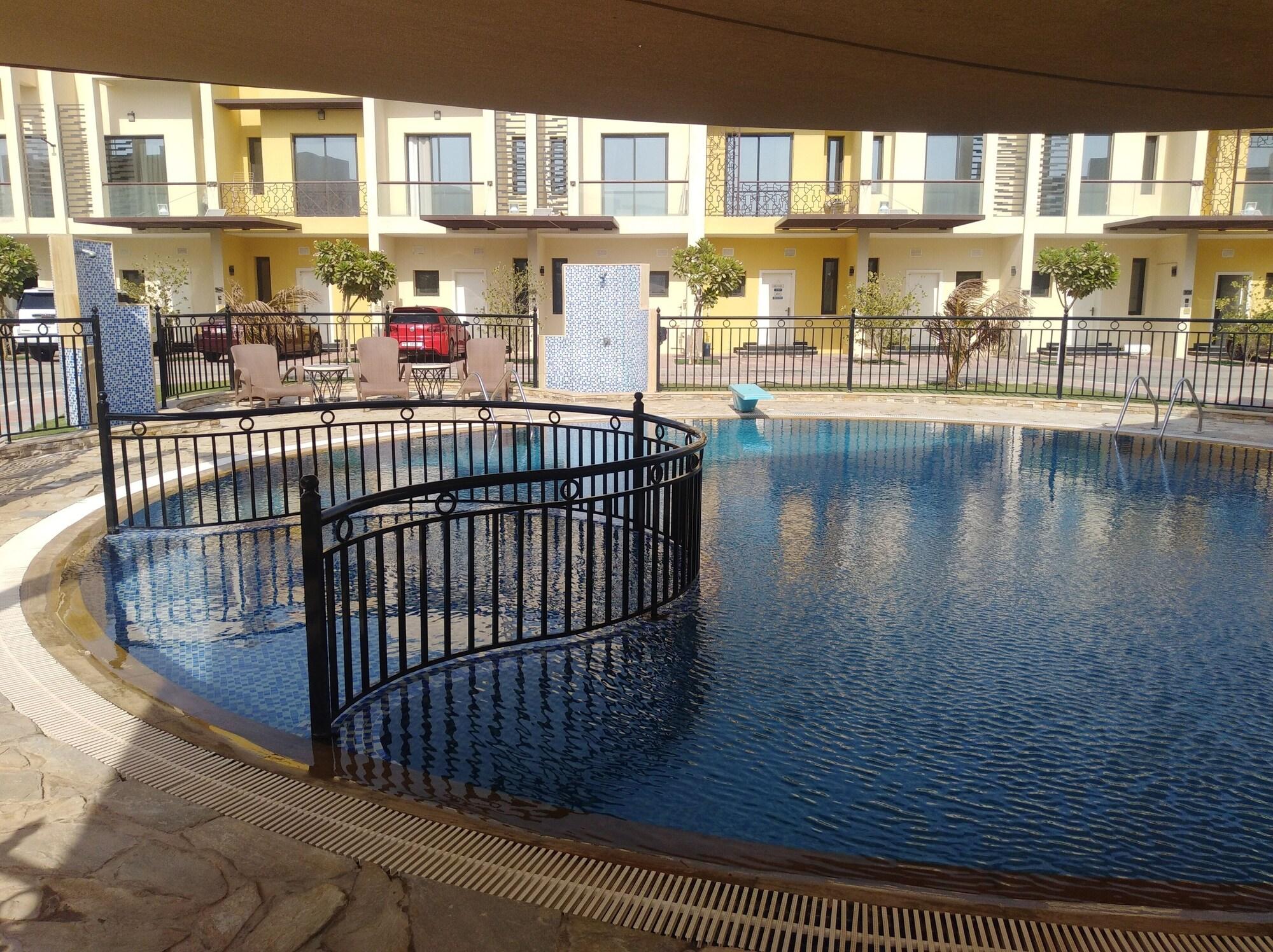 Vista Piscina Room in Villa - Amazing One-bedroom Villa Town House