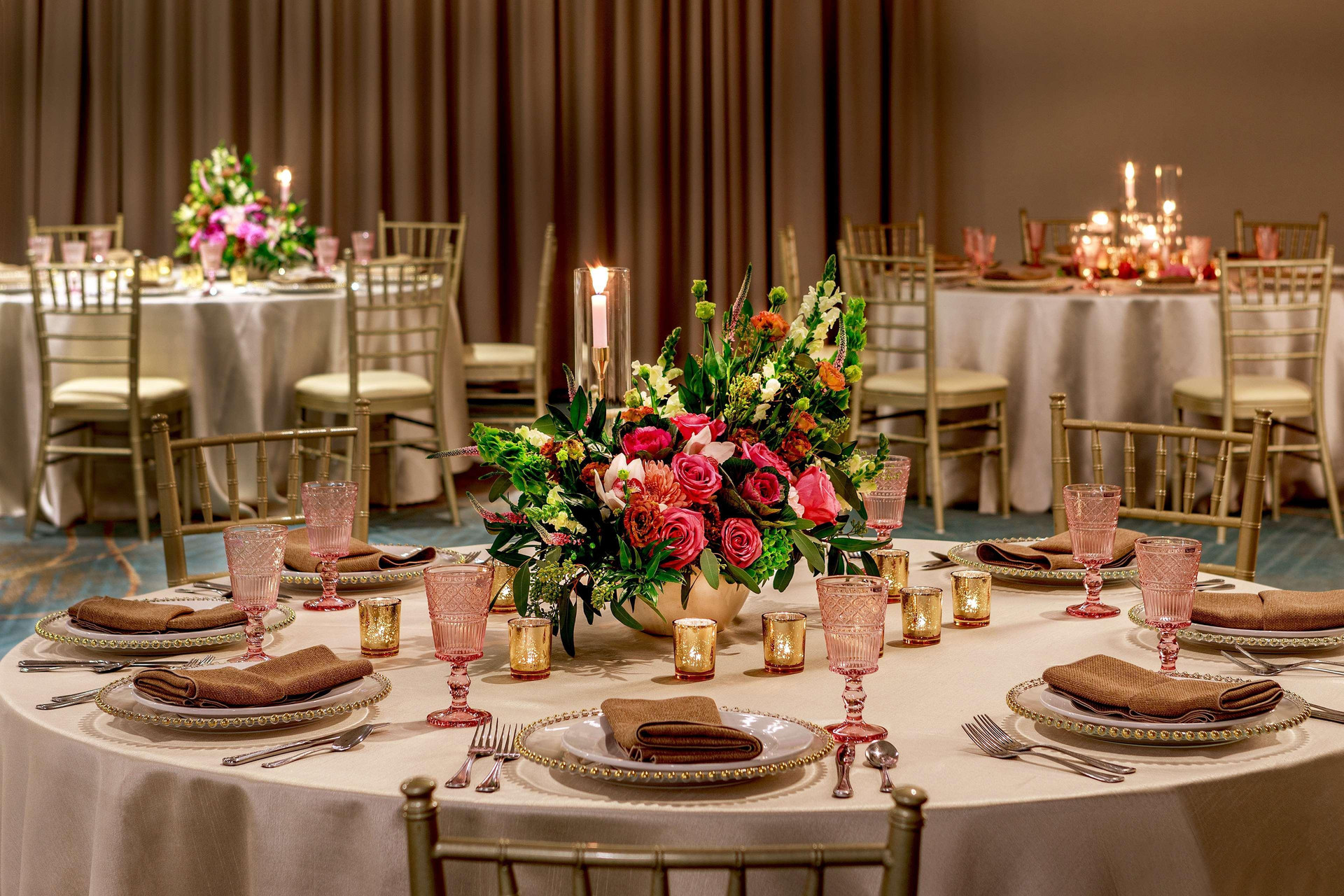 Vista Exterior DoubleTree by Hilton Hotel Boston - Westborough