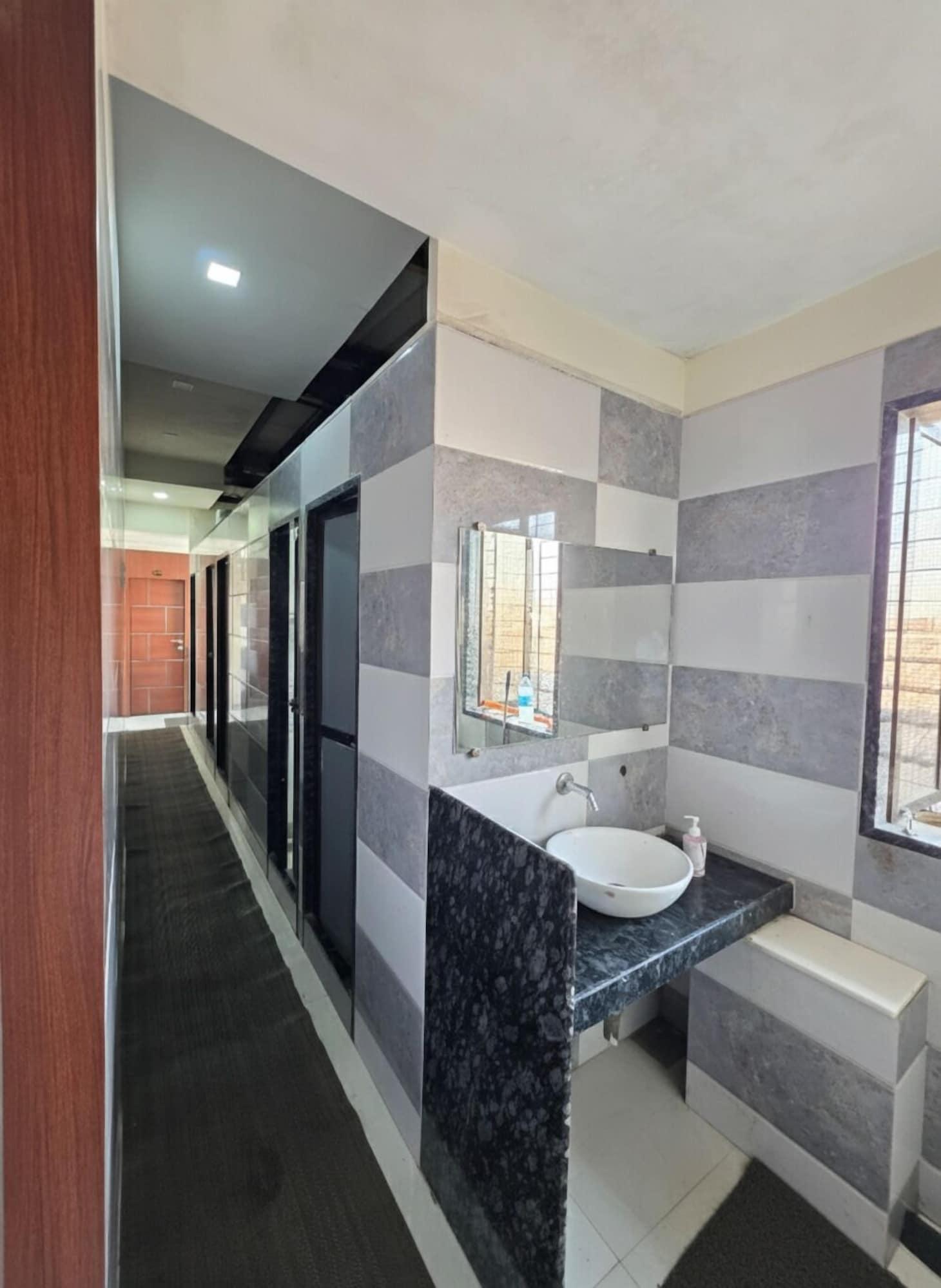 Equipamiento de Habitación HOTEL RS REGENCY