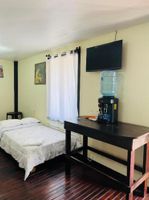Alquiler Vacacional - La Delphina Bed and Breakfast Bar and Grill Deluxe Family Room