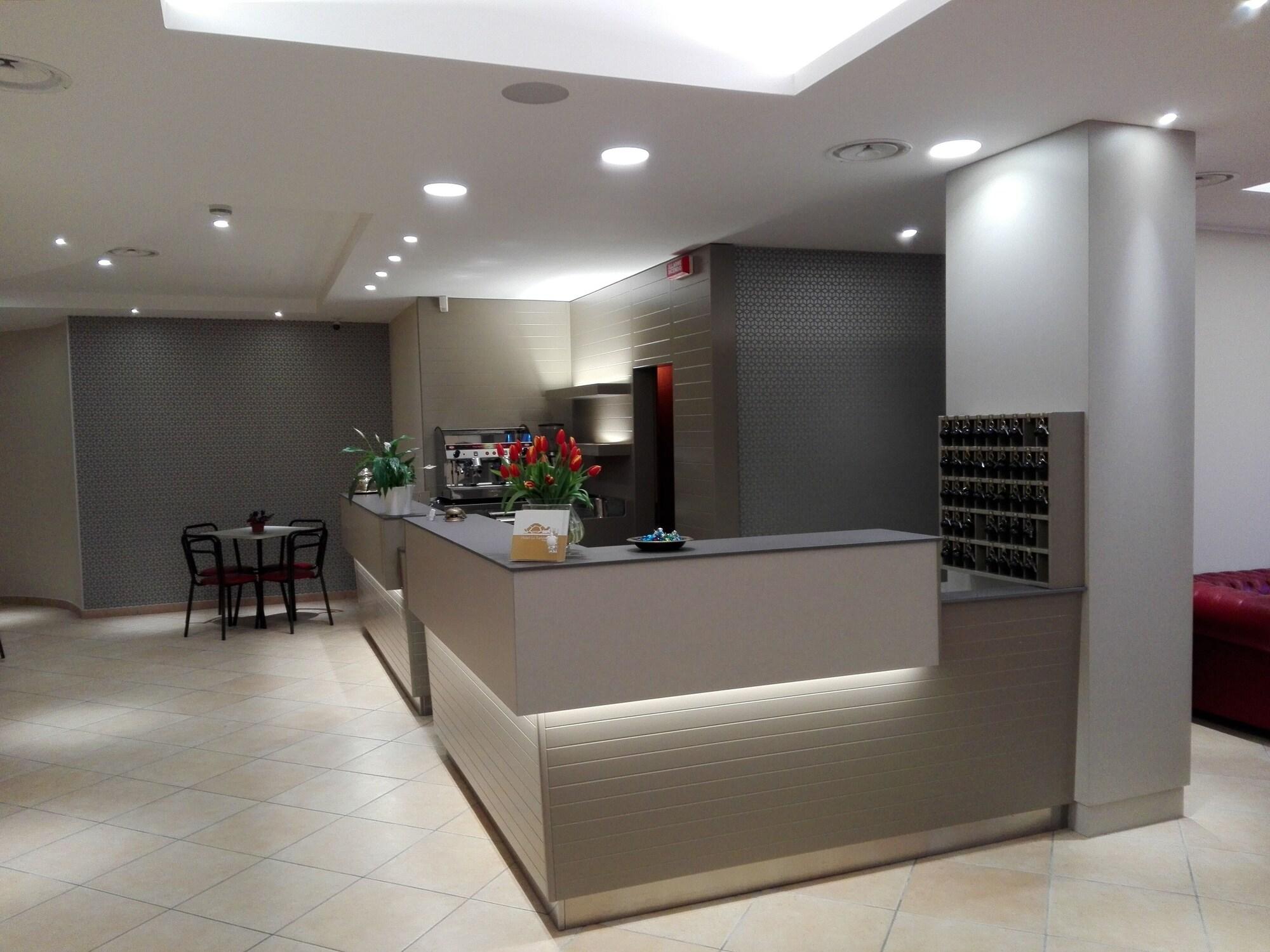 Varios Hotel La Tartaruga