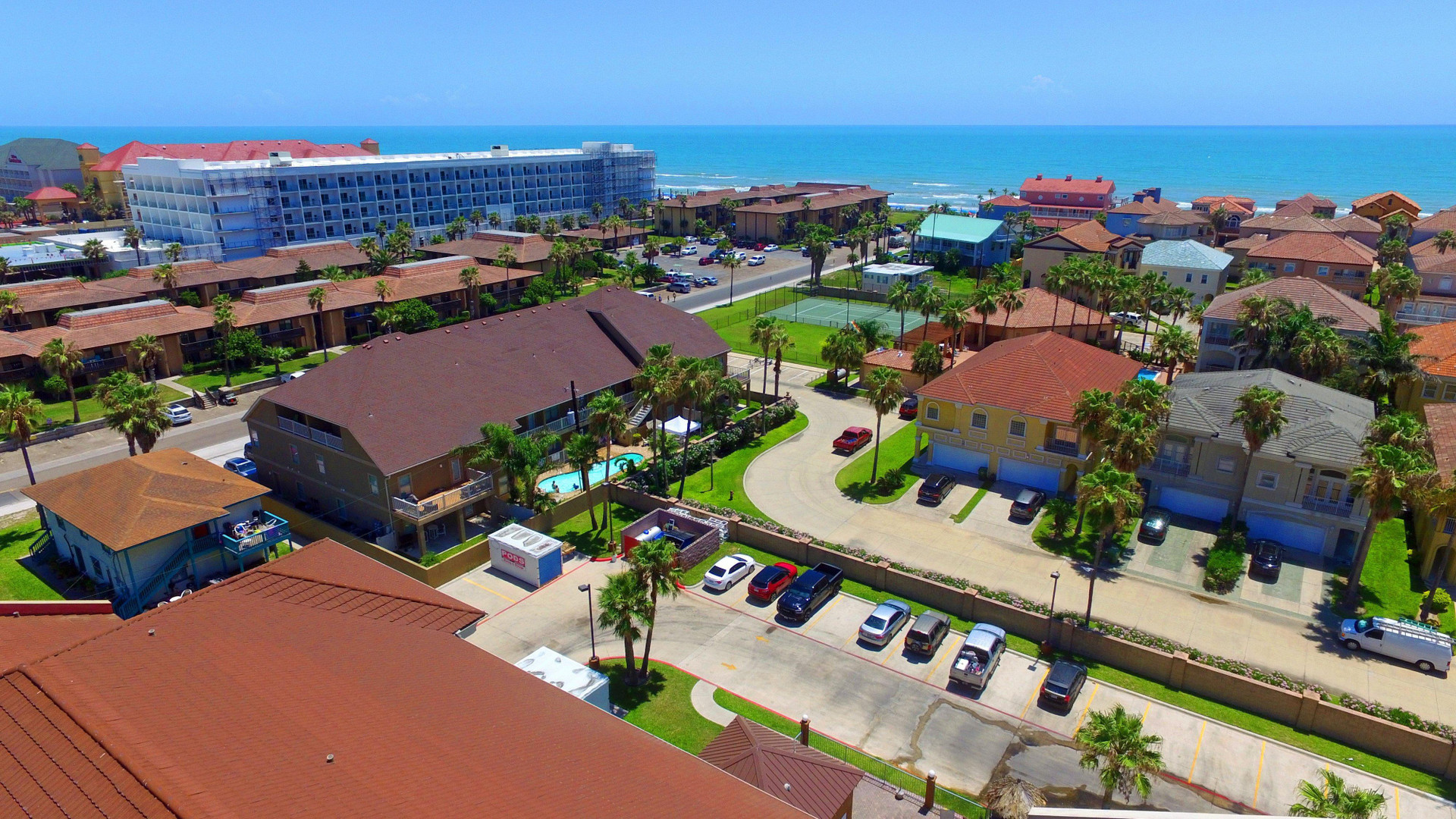 Vista Lobby Holiday Inn Express Hotel & Suites South Padre Island by IHG