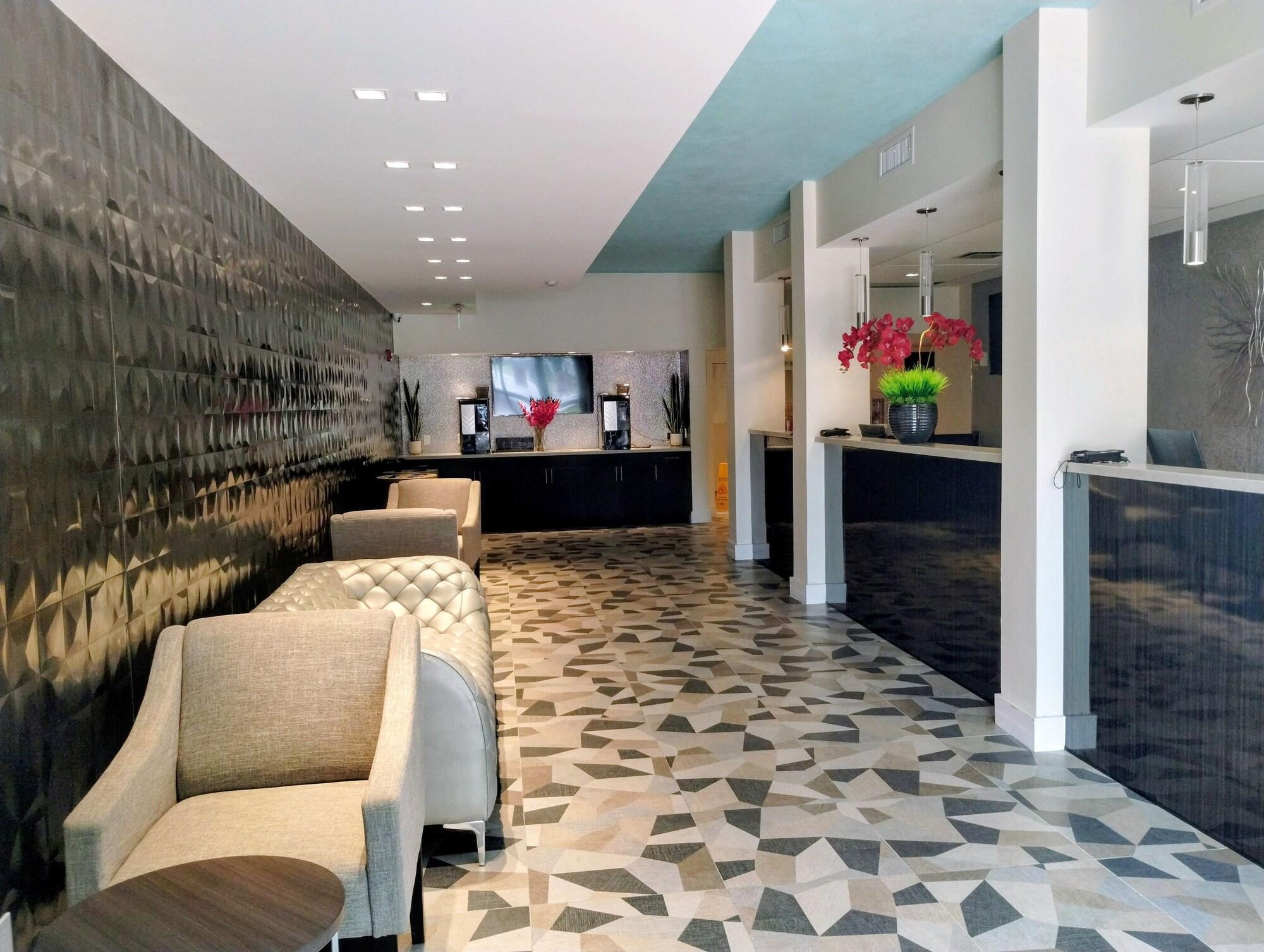 Vista Lobby Red Carpet Inn Airport and Cruise Port Hotel Fort Lauderdale