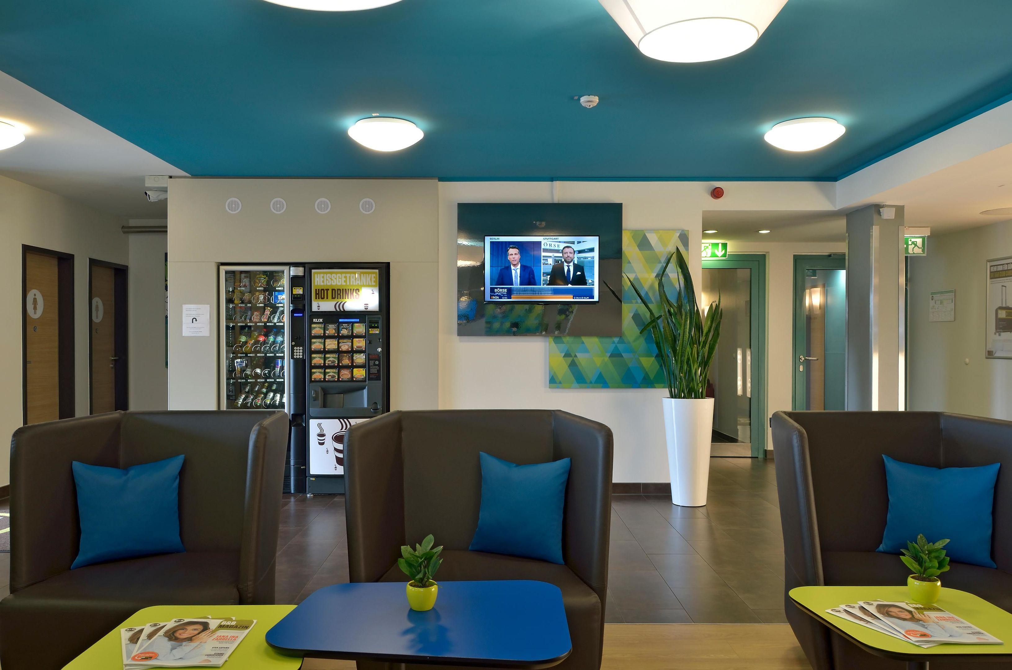 Vista Lobby B&B Hotel Erlangen