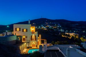 Alojamiento - Belvedere Andros