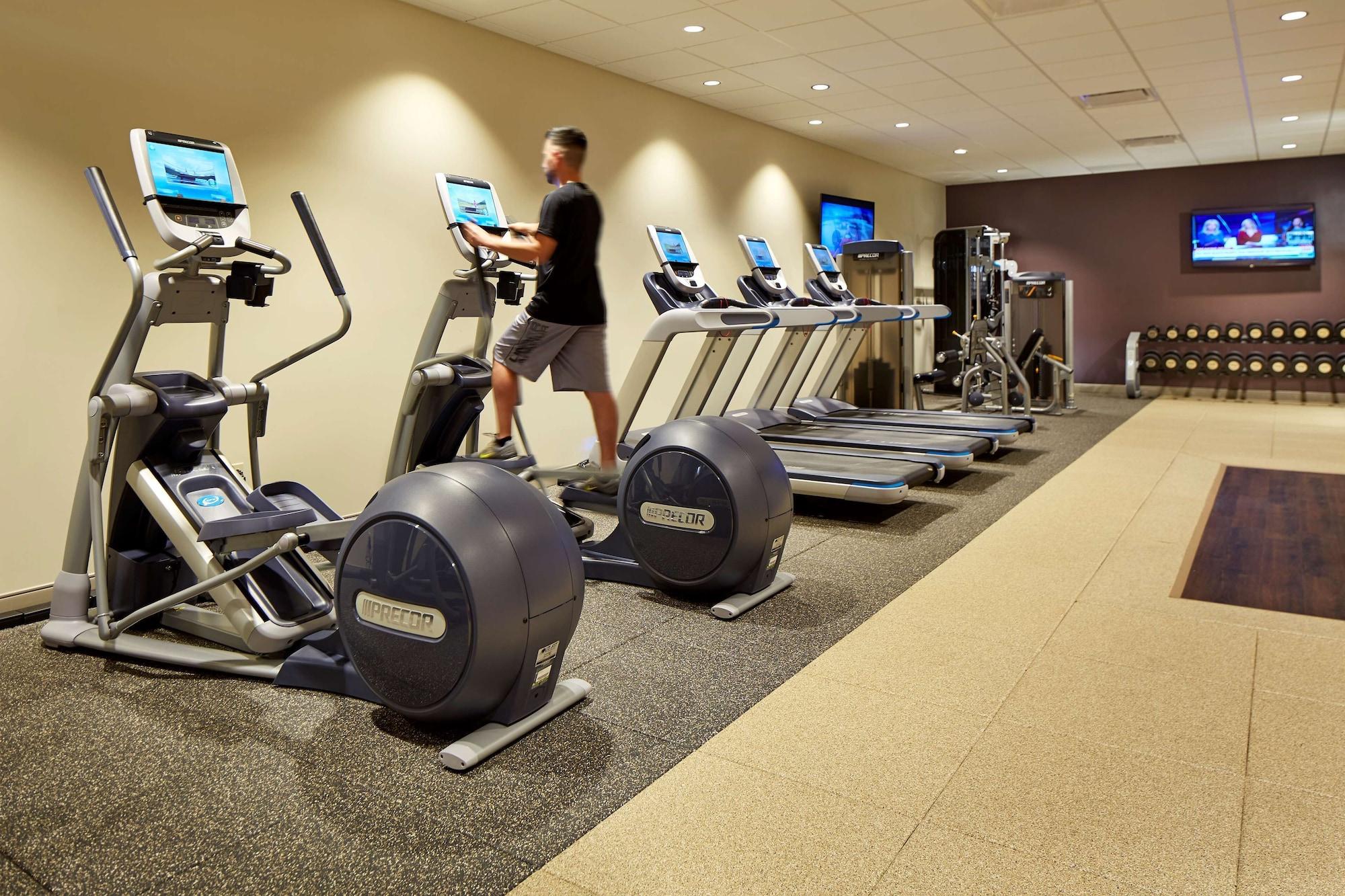 Gimnasio Hilton Long Beach Hotel