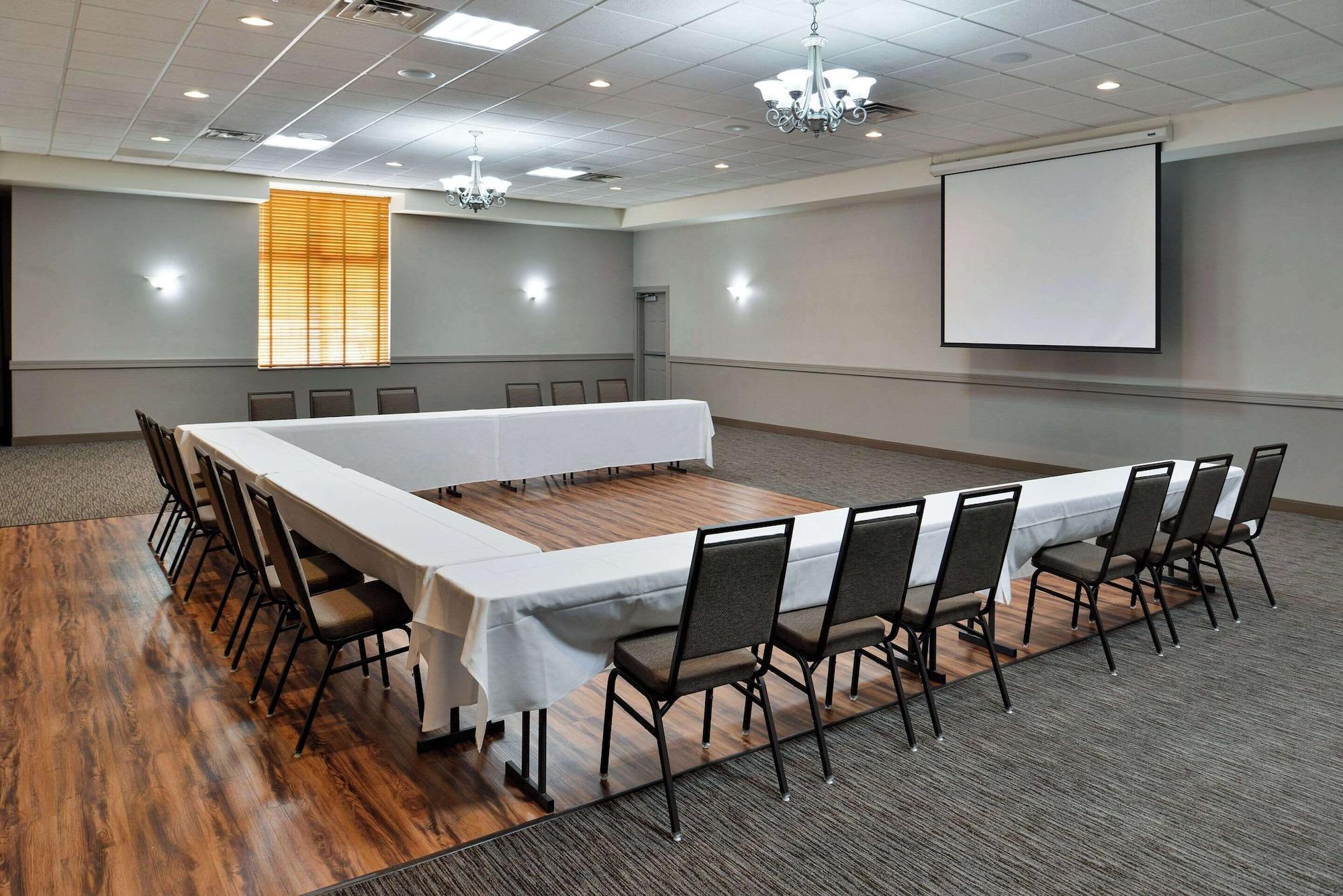 Sala de Reuniones Comfort Inn & Suites Madison North