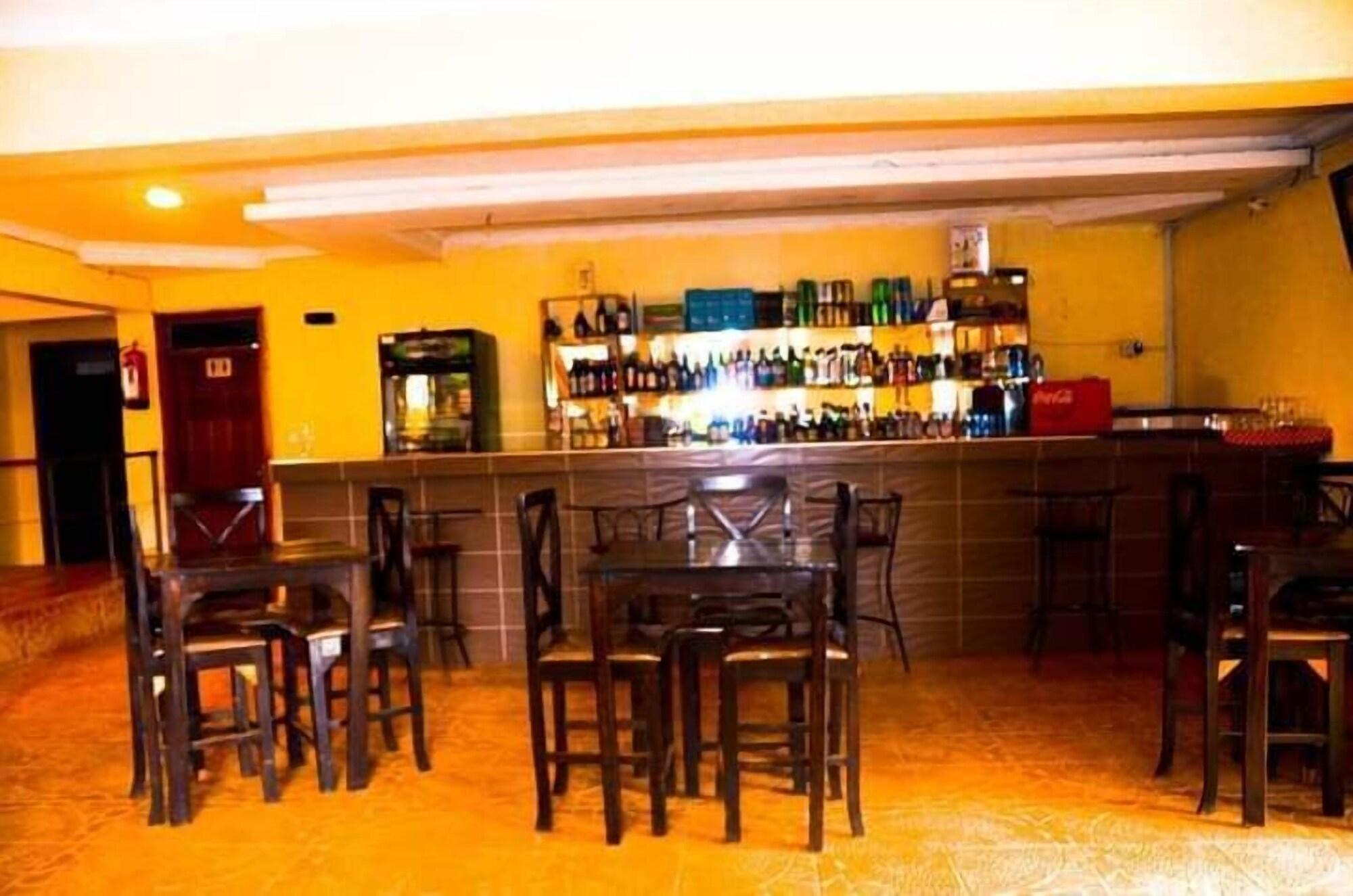 Bar/Salón Westside Hotel Kitale