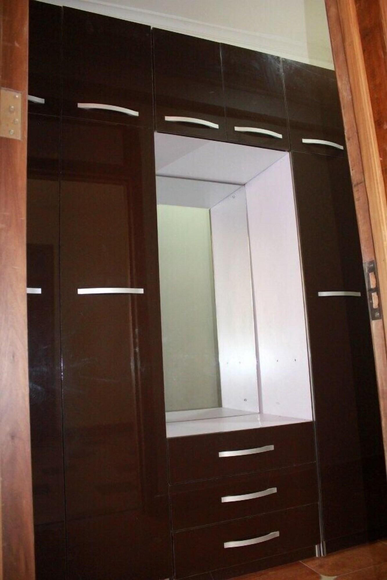 Set de Habitación Royal Baron Hotel