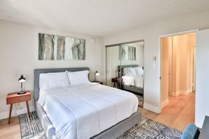 Alquiler Vacacional - Charming 1bdr condo minutes from LAX w/free parking