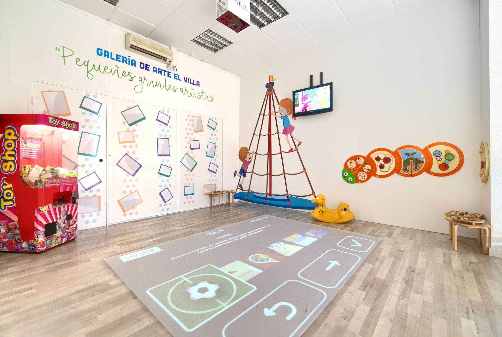 Instalaciones Recreativas Hotel Luze El Villa