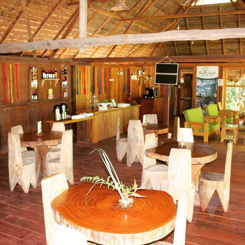 Restaurant Ecolucerna Lodge Tambopata