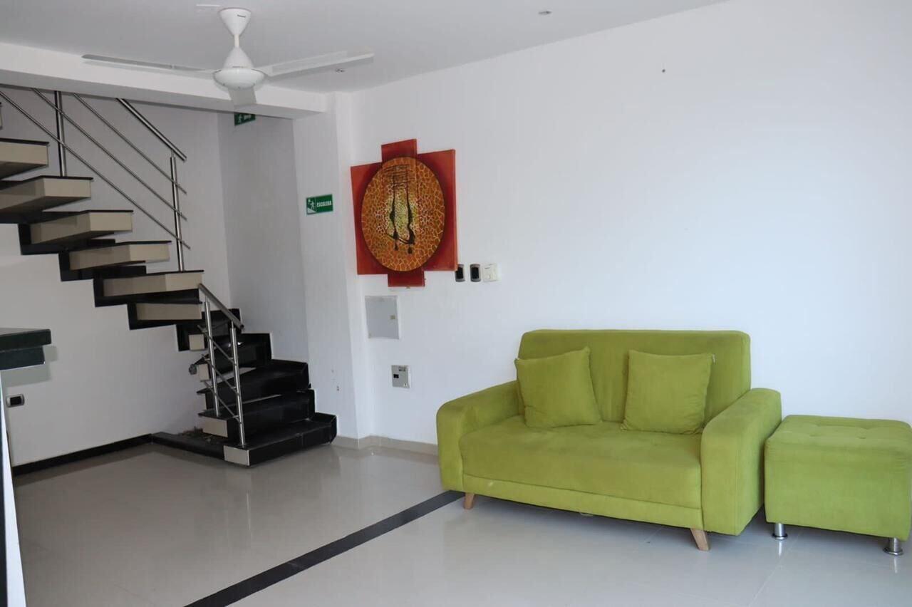 Vista Lobby HOTEL RIVER SUITE