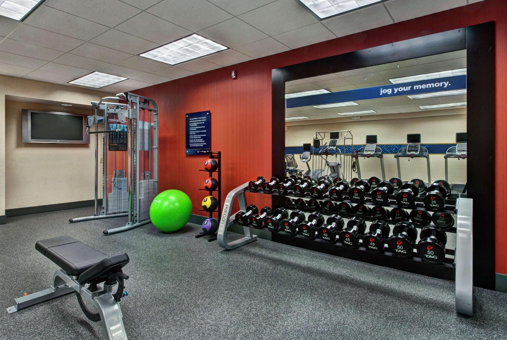 Gimnasio Hampton Inn West Des Moines Lake Drive