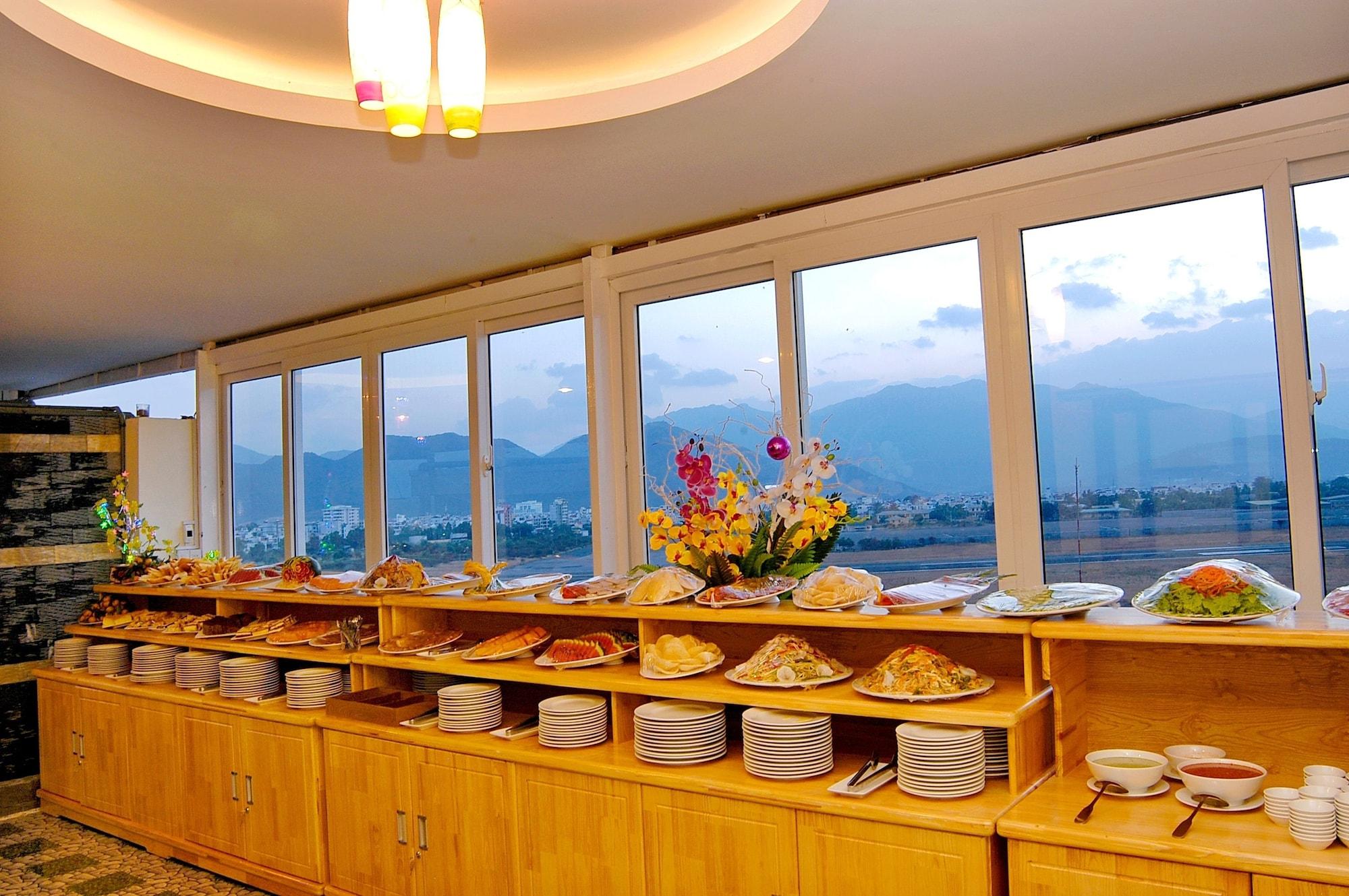 Restaurant Victorian Nha Trang Hotel