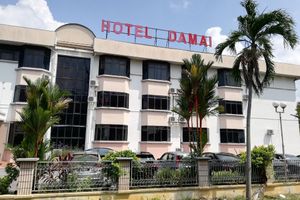 Alojamiento - Hotel Damai