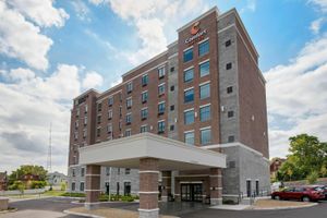 Alojamiento - MainStay Suites Cincinnati University - Uptown