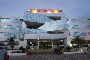 Alojamiento - Golden Ville Hotel