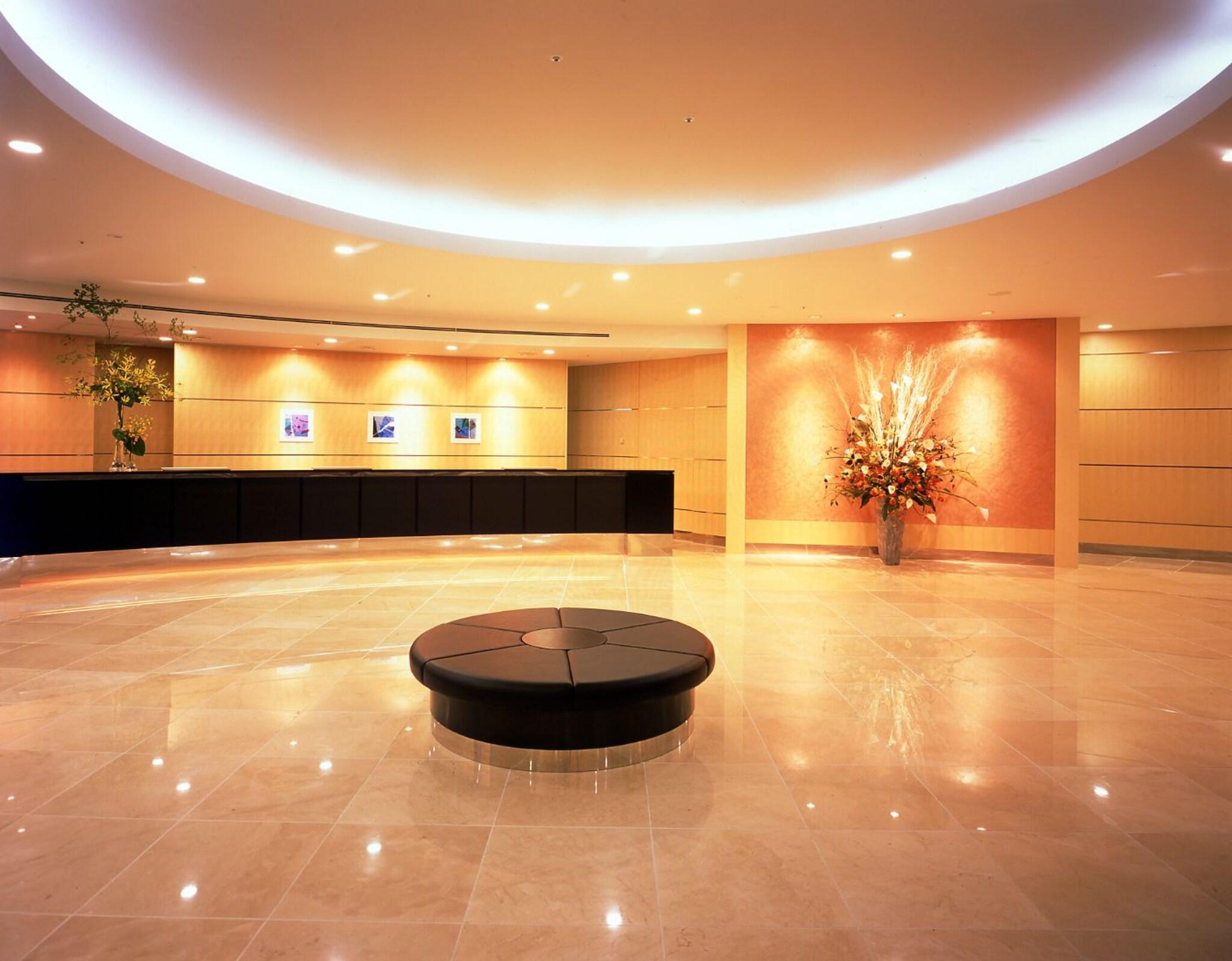 Vista Lobby Keisei Hotel Miramare