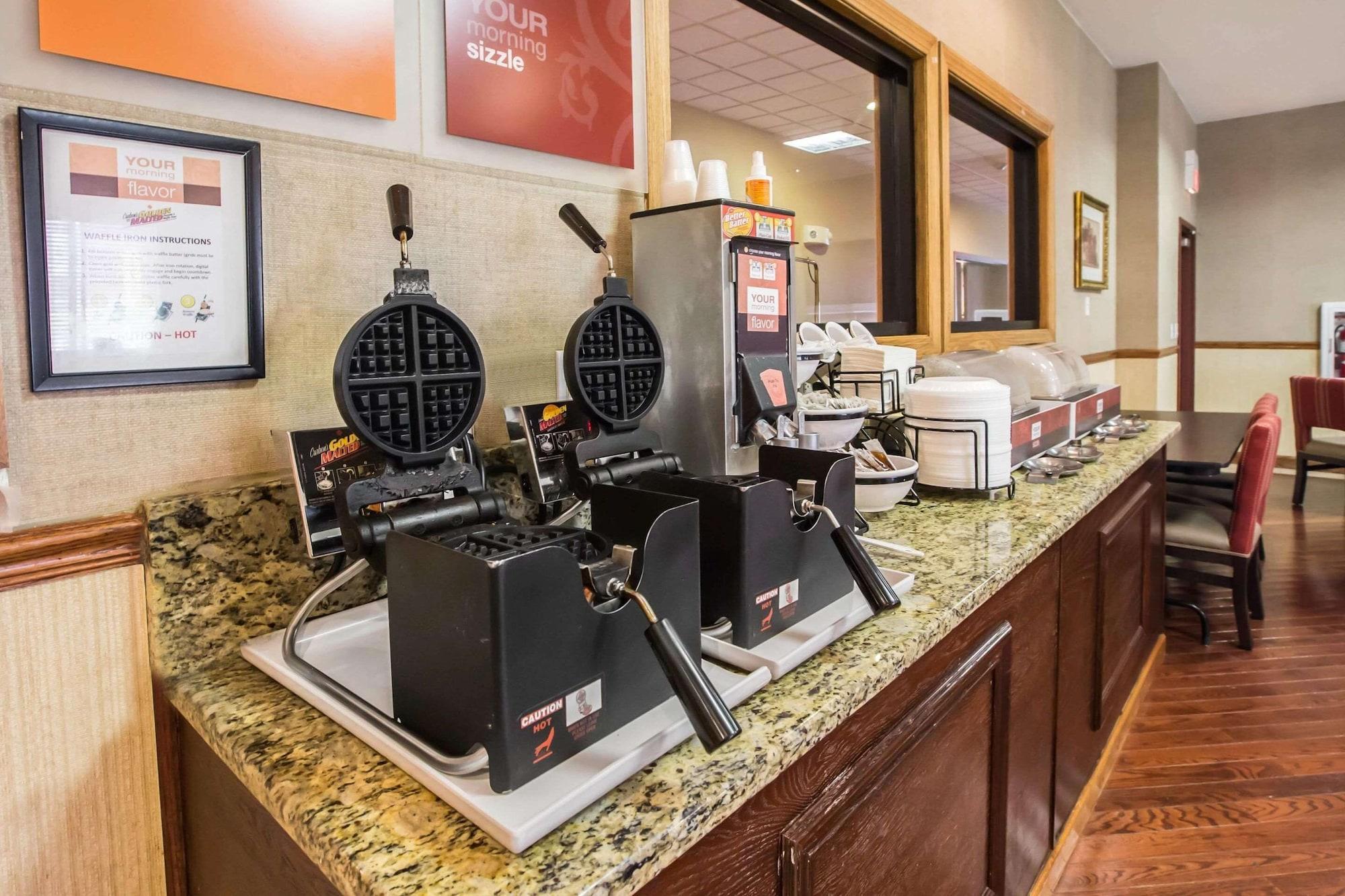 Restaurant Comfort Inn Crystal Lake - Algonquin