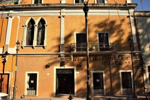 Alojamiento - Hotel Mansión del Cantador