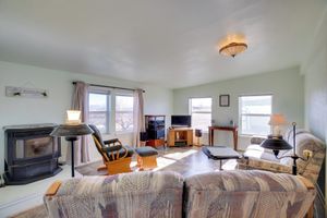 Alquiler Vacacional - Grill & Screened Patio: Getaway in Montrose!