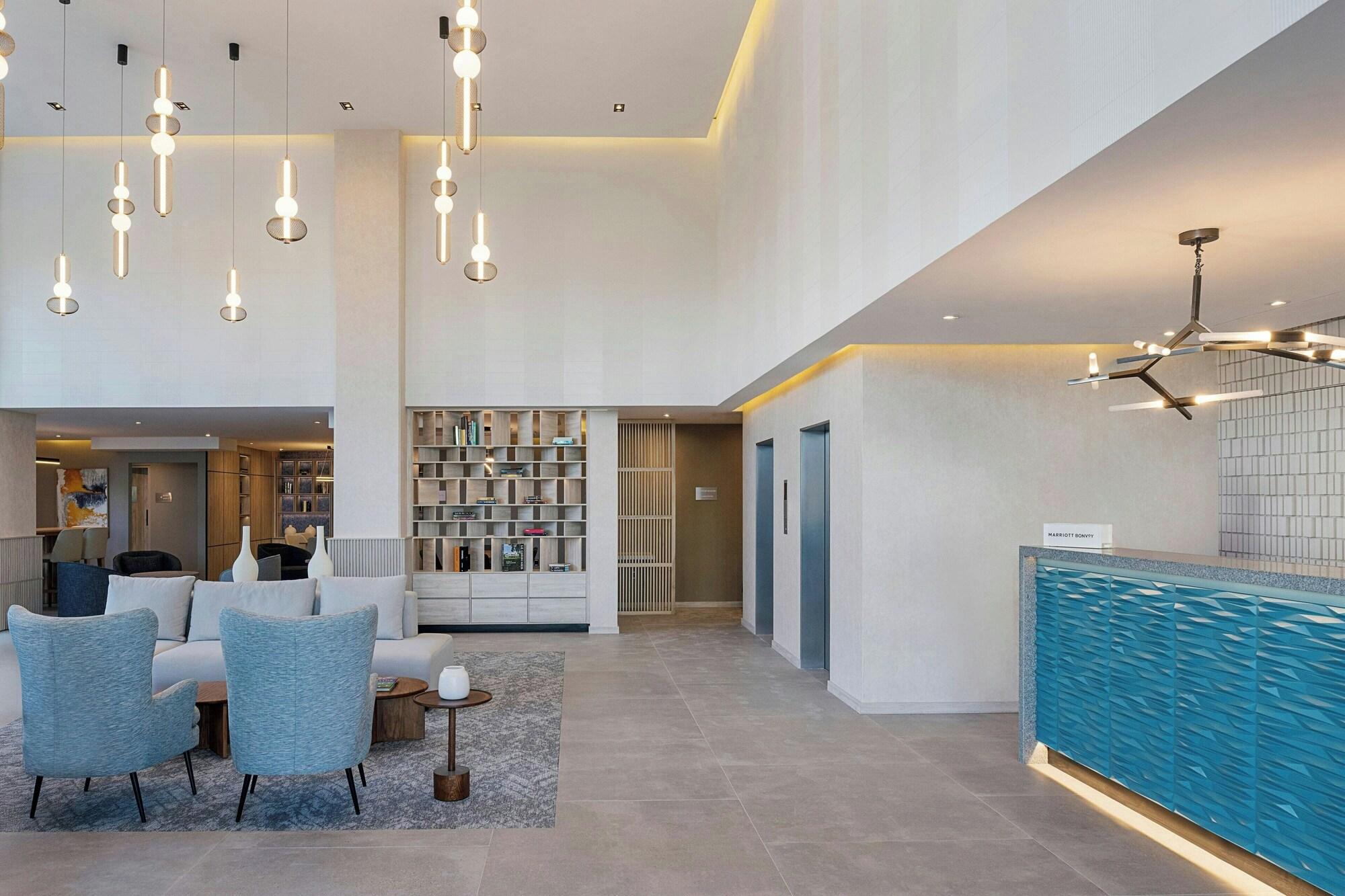 Vista Lobby AC Hotel By Marriott San Luis Potosi