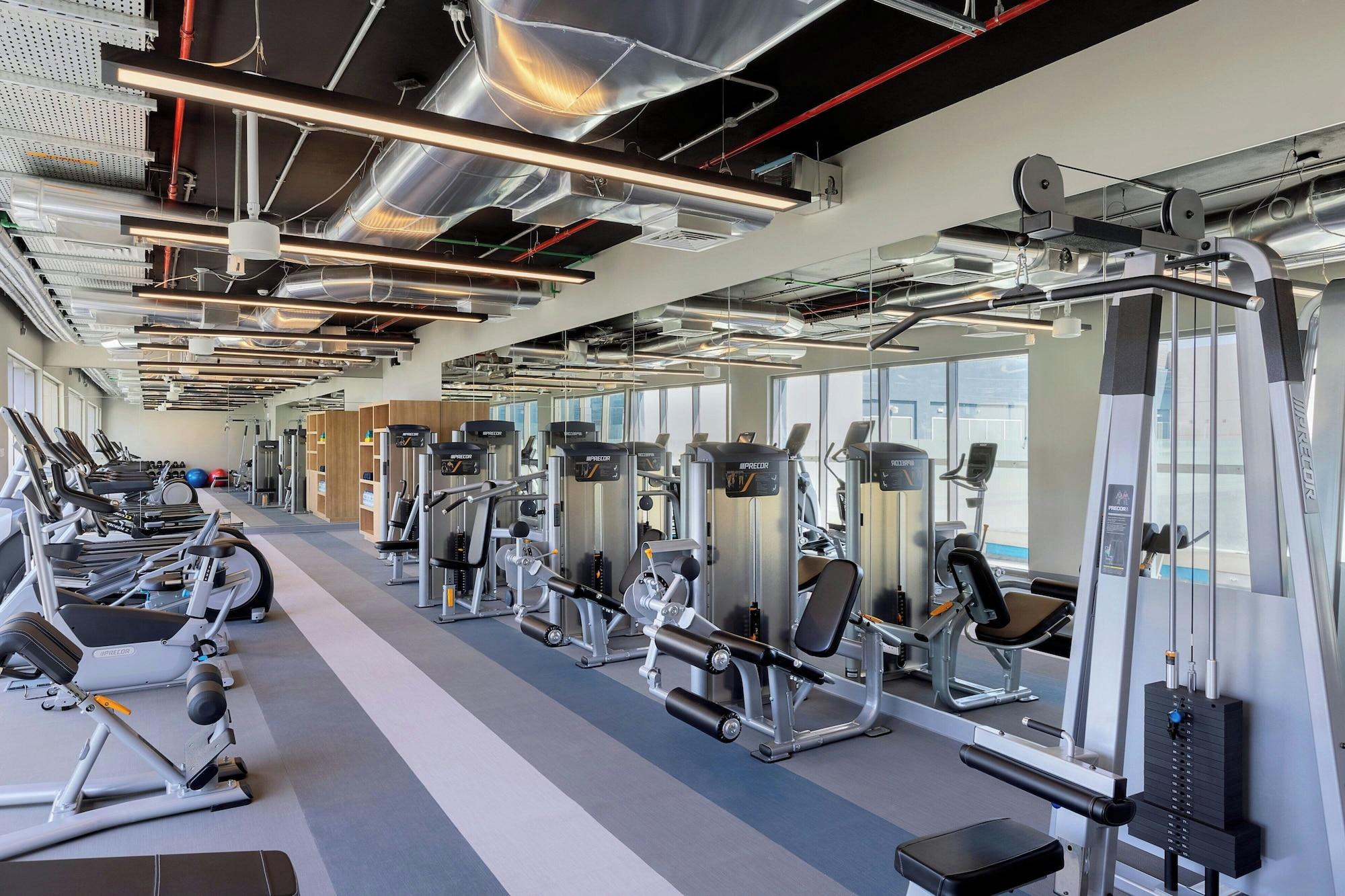 Gimnasio Aloft Al Mina Dubai