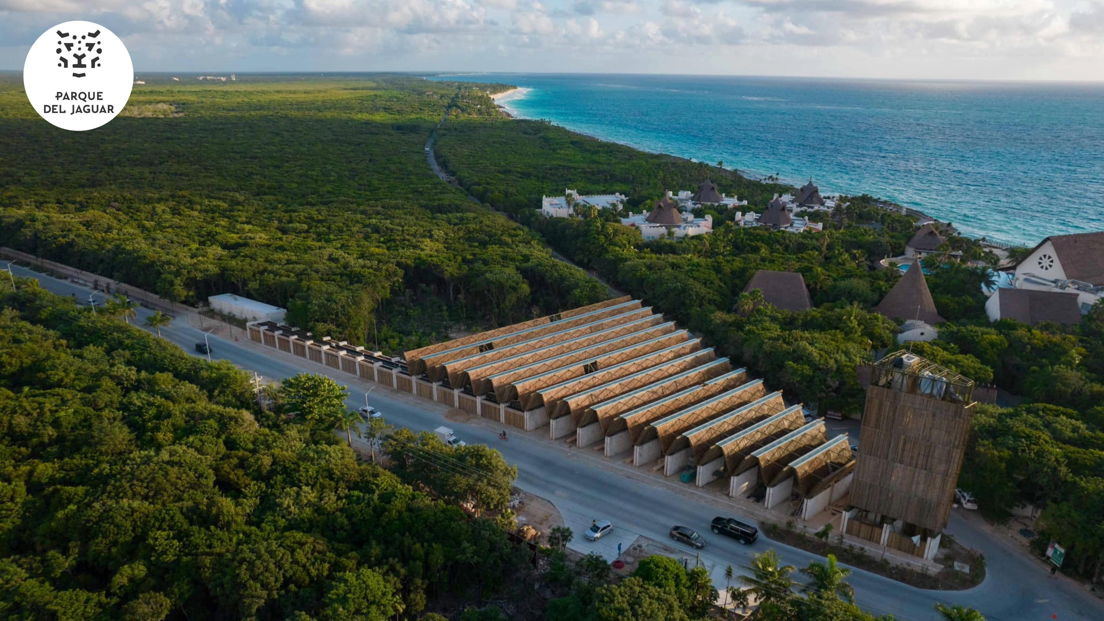 Playa Holiday Inn Tulum Downtown