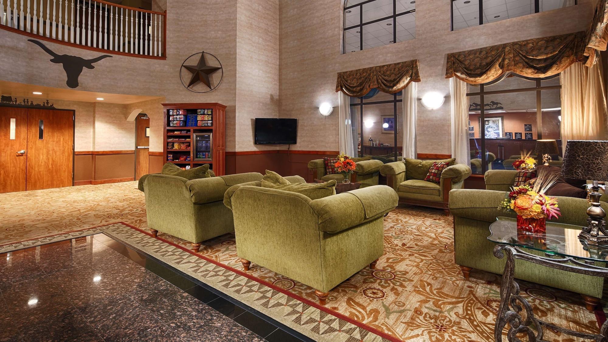 Vista Lobby Best Western Plus Graham Inn