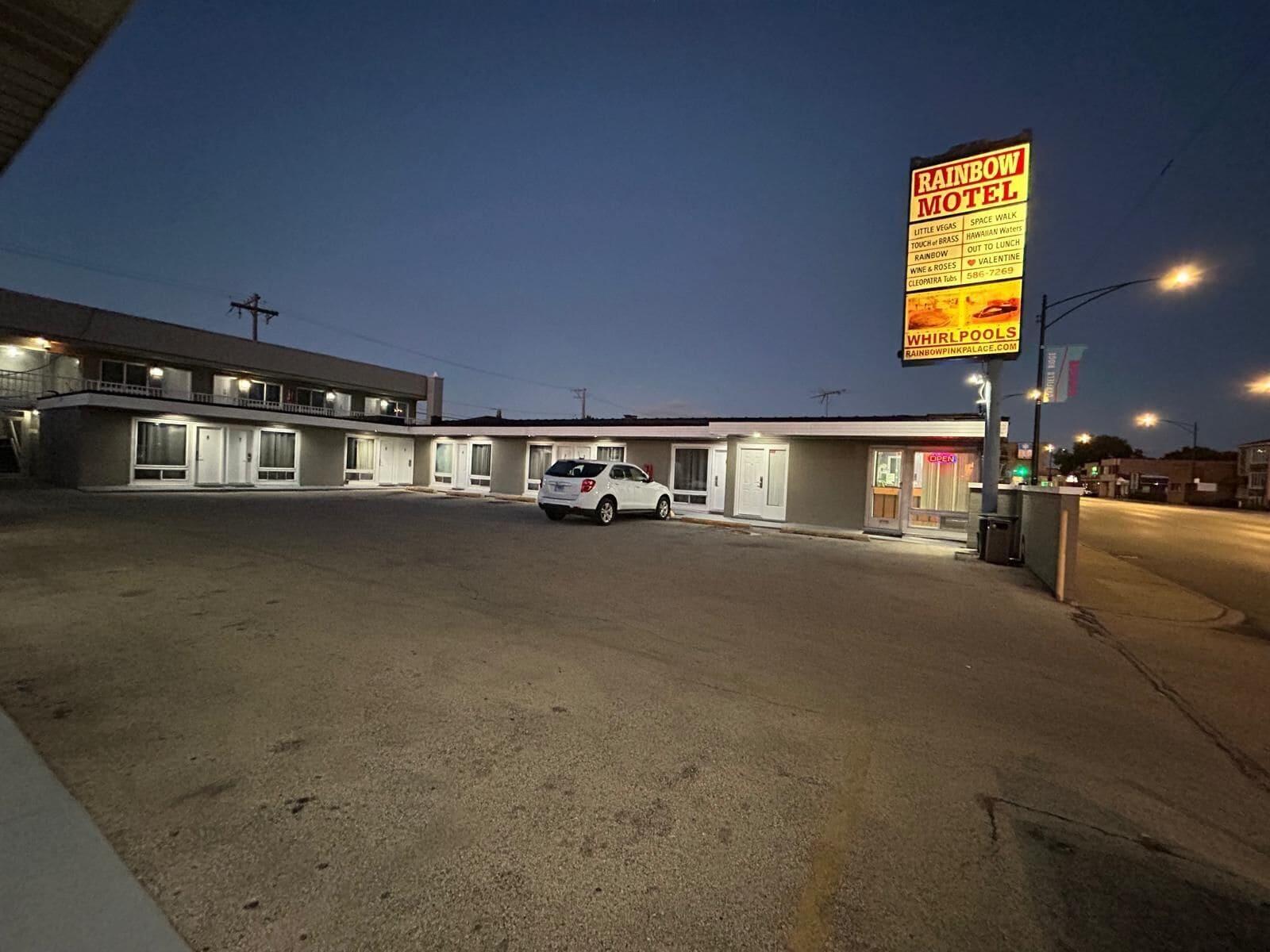 Varios Rainbow Motel