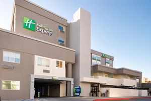 Alojamiento - Holiday Inn Express & Suites Los Angeles Downtown West by IHG