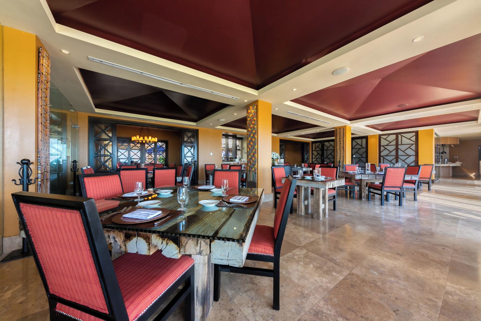 Restaurant Diamante Tafer Resort Cabo San Lucas