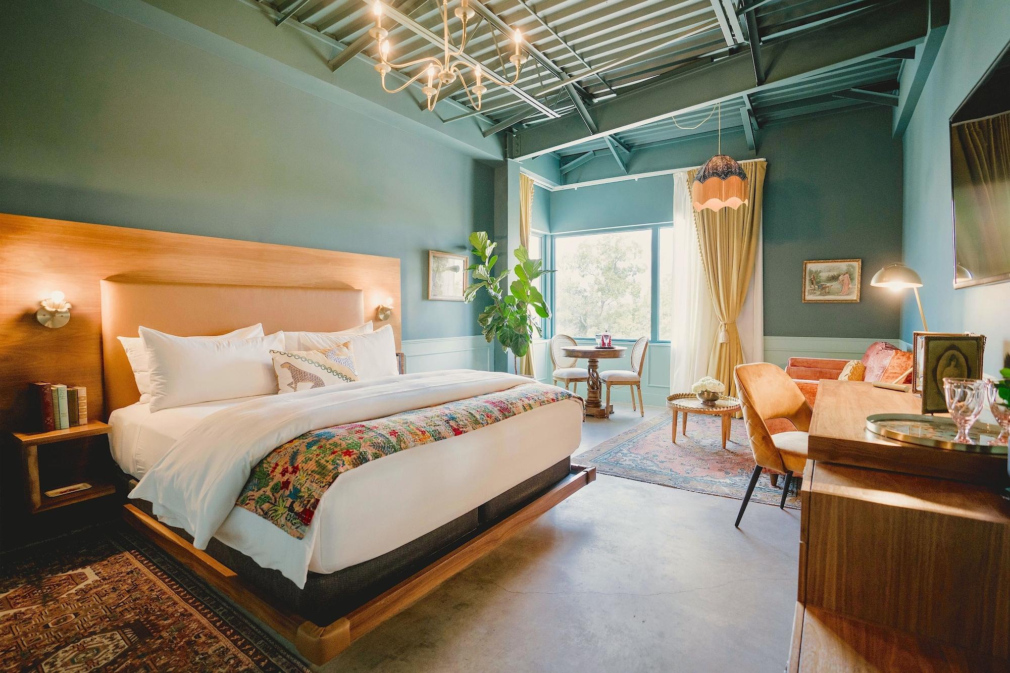 Varios The Frances Modern Inn